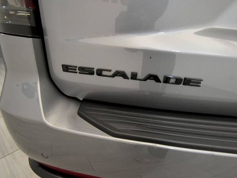 Used 2023 Cadillac Escalade Sport Platinum w/ LPO, ONYX Package AWD/4WD image 51