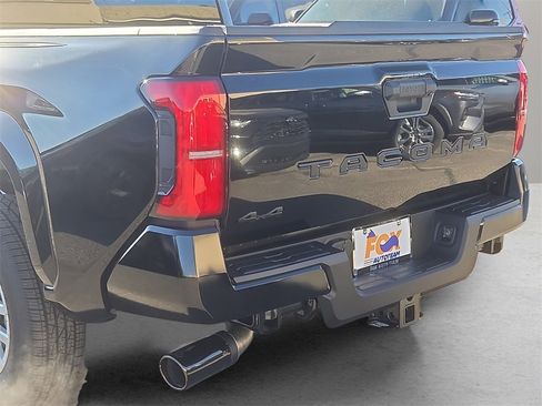 New 2026 Toyota Tacoma SR5 image 9