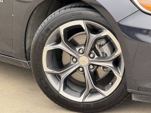 Used 2023 Chevrolet Malibu LT image 34