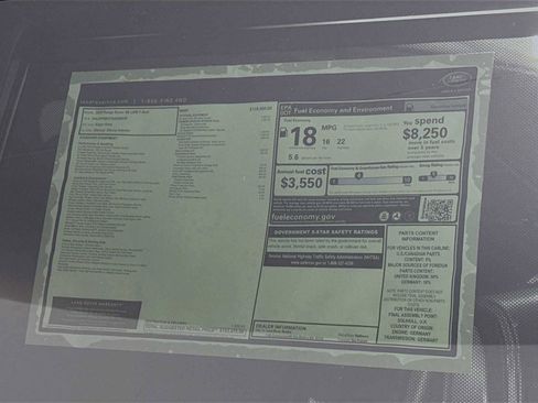 New 2025 Land Rover Range Rover Long Wheelbase SE image 32