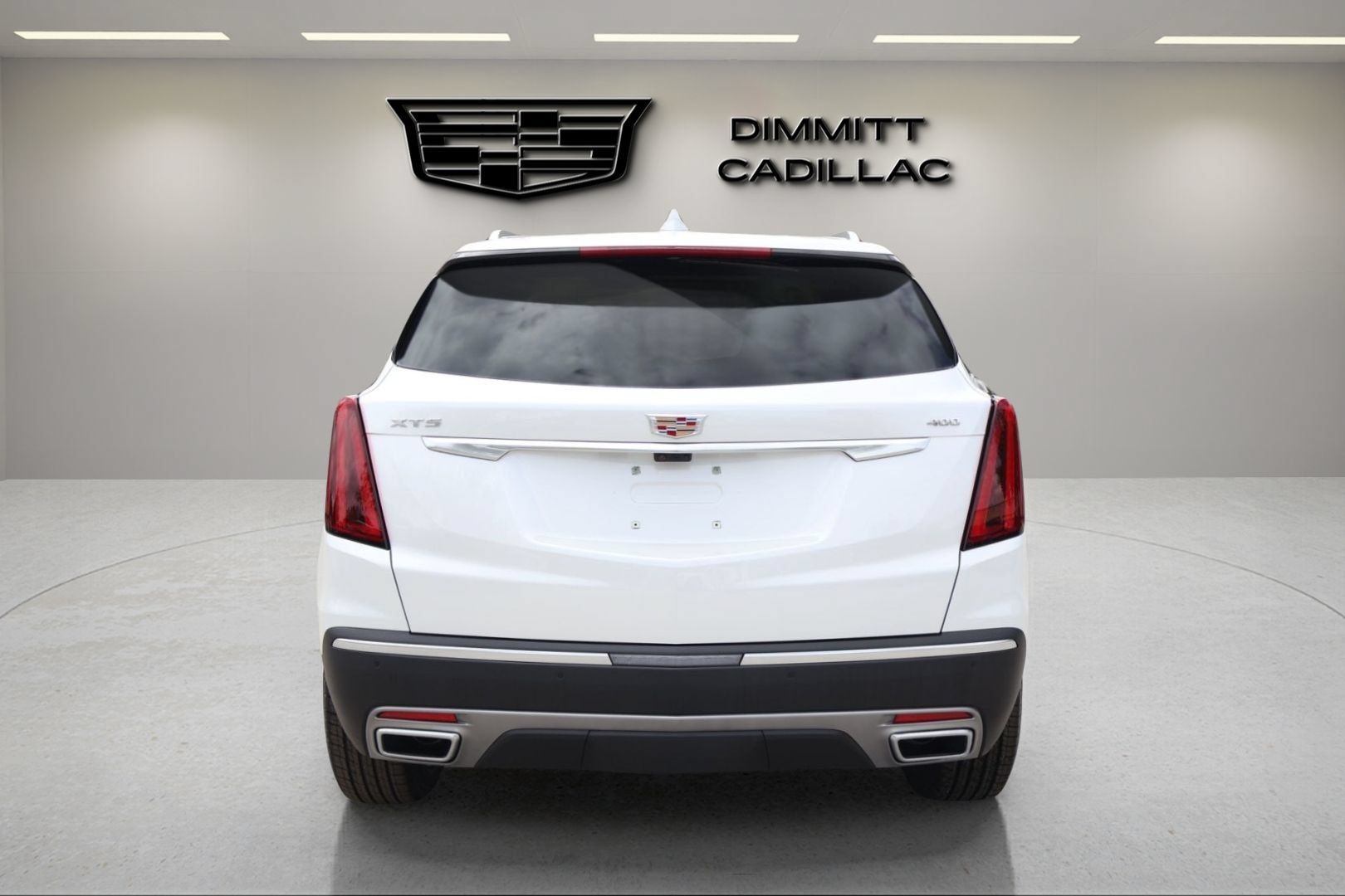 New 2026 Cadillac XT5 Premium Luxury w/ Driver Assist Package FWD image 6