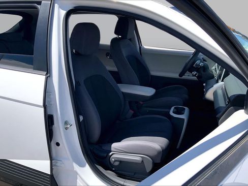 Used 2024 Hyundai Ioniq 5 SEL RWD image 7