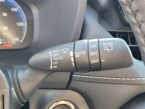 Used 2025 Toyota RAV4 Limited image 18