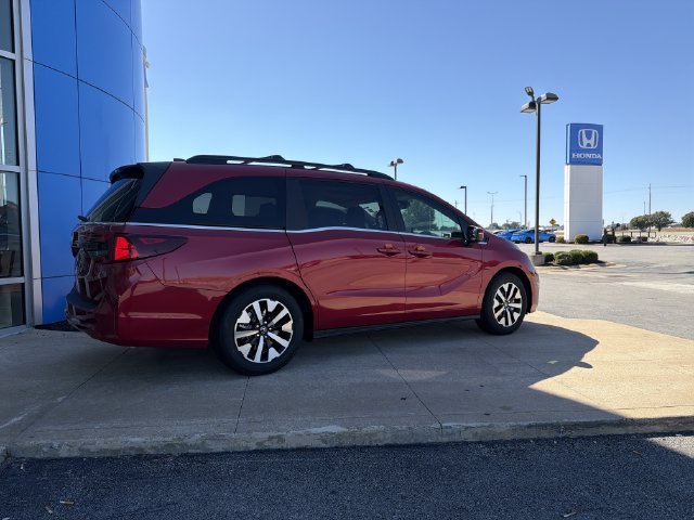 New 2027 Honda Odyssey EX-L image 4