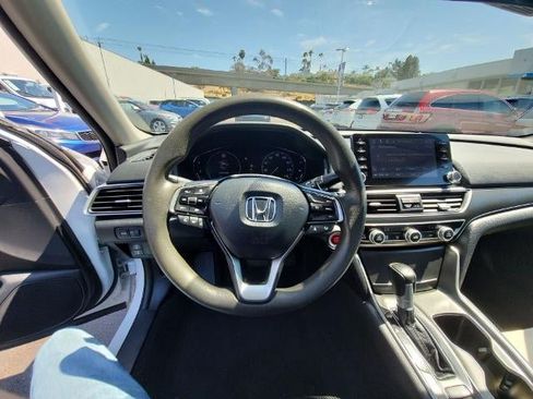 Used 2021 Honda Accord LX image 11