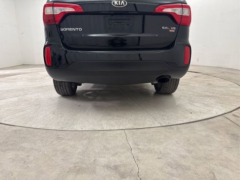 Used 2014 Kia Sorento SX w/ 3rd Row Package image 18