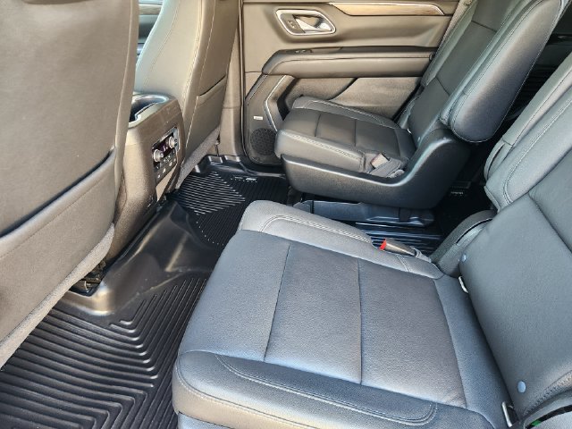 Used 2021 Chevrolet Tahoe LT w/ LT Signature Package RWD image 31
