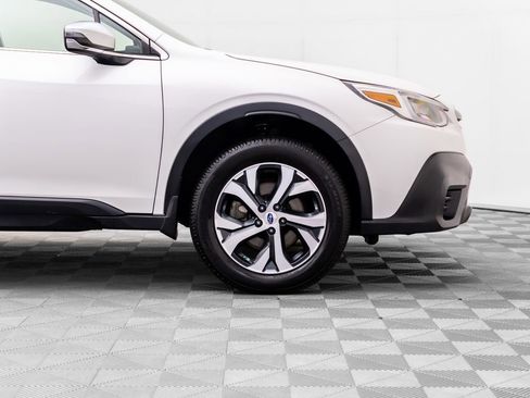 Used 2021 Subaru Outback Touring XT AWD/4WD image 37