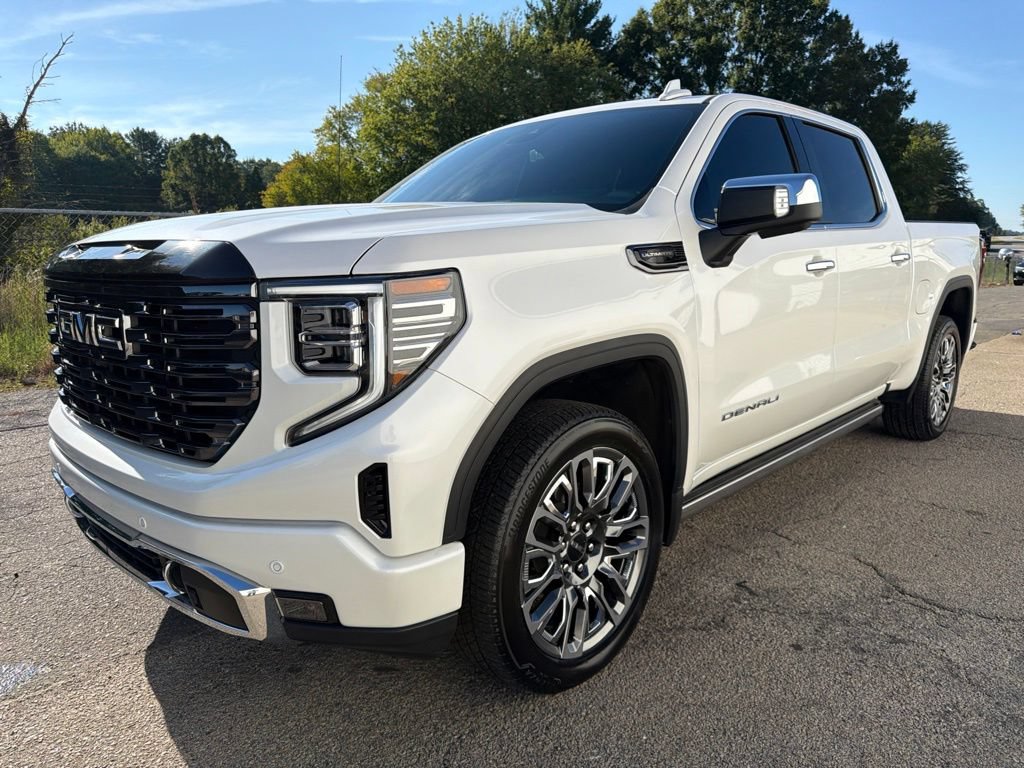 Used 2025 GMC Sierra 1500 Denali Ultimate AWD/4WD image 6
