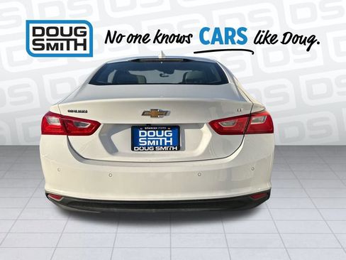 Used 2024 Chevrolet Malibu LT image 4