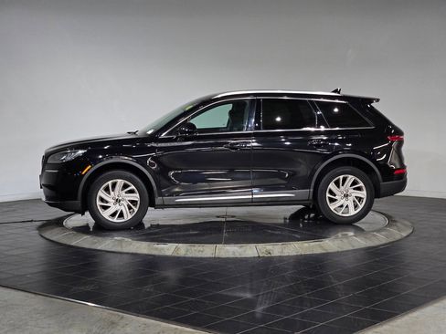 Used 2021 Lincoln Corsair Standard w/ Towing Package I image 8