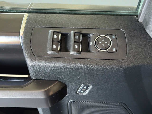 Used 2019 Ford F150 XLT w/ Equipment Group 302A Luxury AWD/4WD image 9