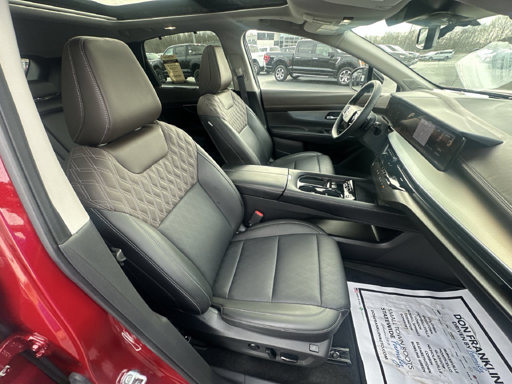 Used 2025 Nissan Murano Platinum w/ Cargo Package AWD/4WD image 31