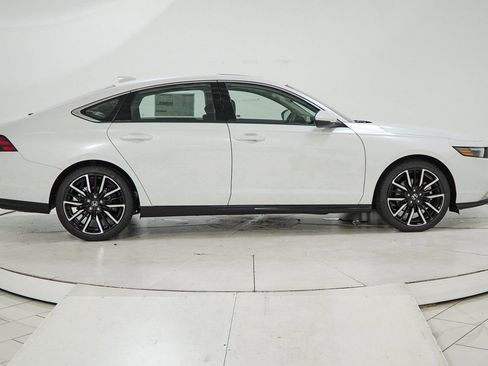 New 2025 Honda Accord Touring image 11