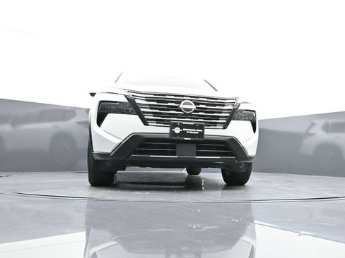 Used 2026 Nissan Rogue SV AWD/4WD image 47