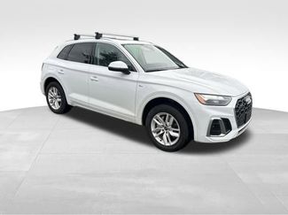 Used 2023 Audi Q5 2.0T Premium w/ Convenience Package 360° Tour