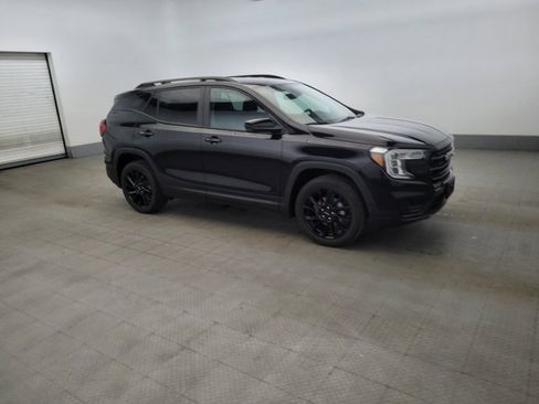 Used 2023 GMC Terrain SLE w/ Driver Convenience Package AWD/4WD image 11
