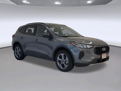 Used 2025 Ford Escape ST-Line AWD/4WD image 5