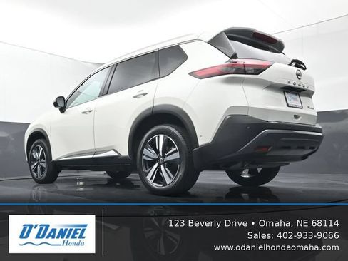 Used 2023 Nissan Rogue SL w/ SL Premium Package AWD/4WD image 22