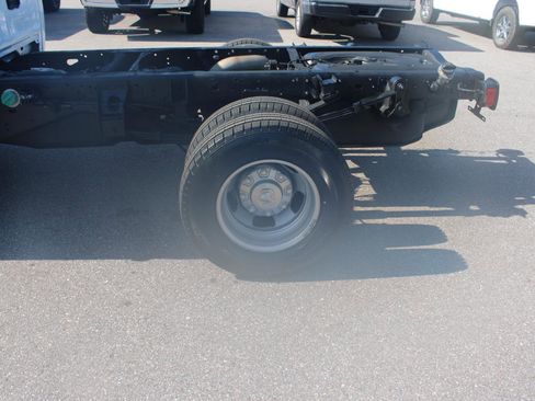 Used 2024 RAM 3500 Tradesman w/ Max Tow Package AWD/4WD image 4