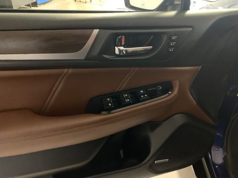 Used 2017 Subaru Outback 2.5i Touring image 13