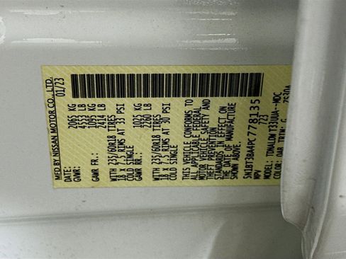 Used 2023 Nissan Rogue SV image 12