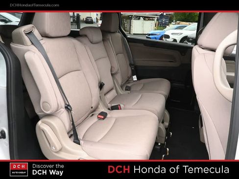 Certified 2023 Honda Odyssey EX image 21