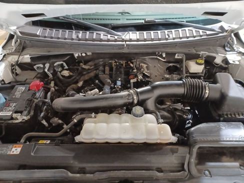 Used 2022 Ford Expedition Max Limited image 18