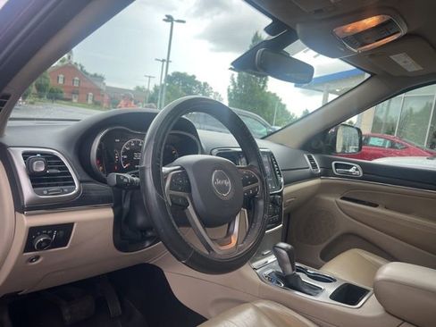 Used 2019 Jeep Grand Cherokee Limited RWD image 13