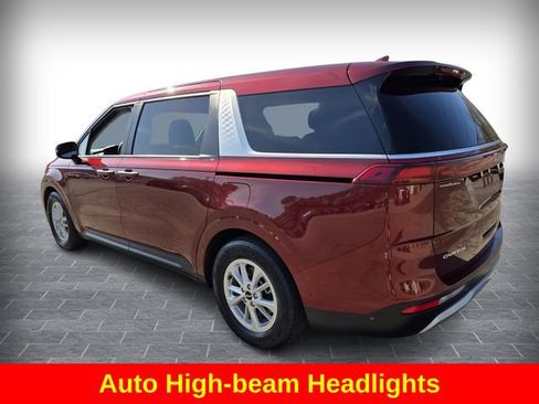 Used 2024 Kia Carnival LX FWD image 6