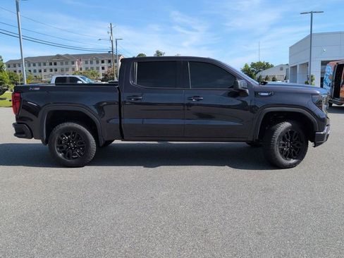 Used 2024 GMC Sierra 1500 Elevation w/ X31 Off-Road Package AWD/4WD image 4