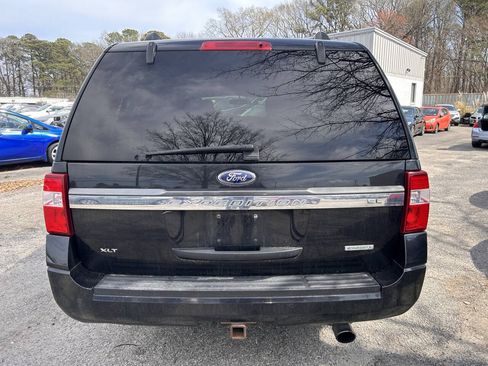 Used 2015 Ford Expedition EL XLT w/ Equipment Group 202A AWD/4WD image 7