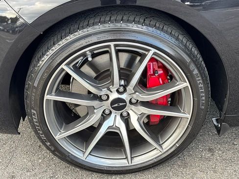 Used 2025 Genesis G70 2.5T image 29