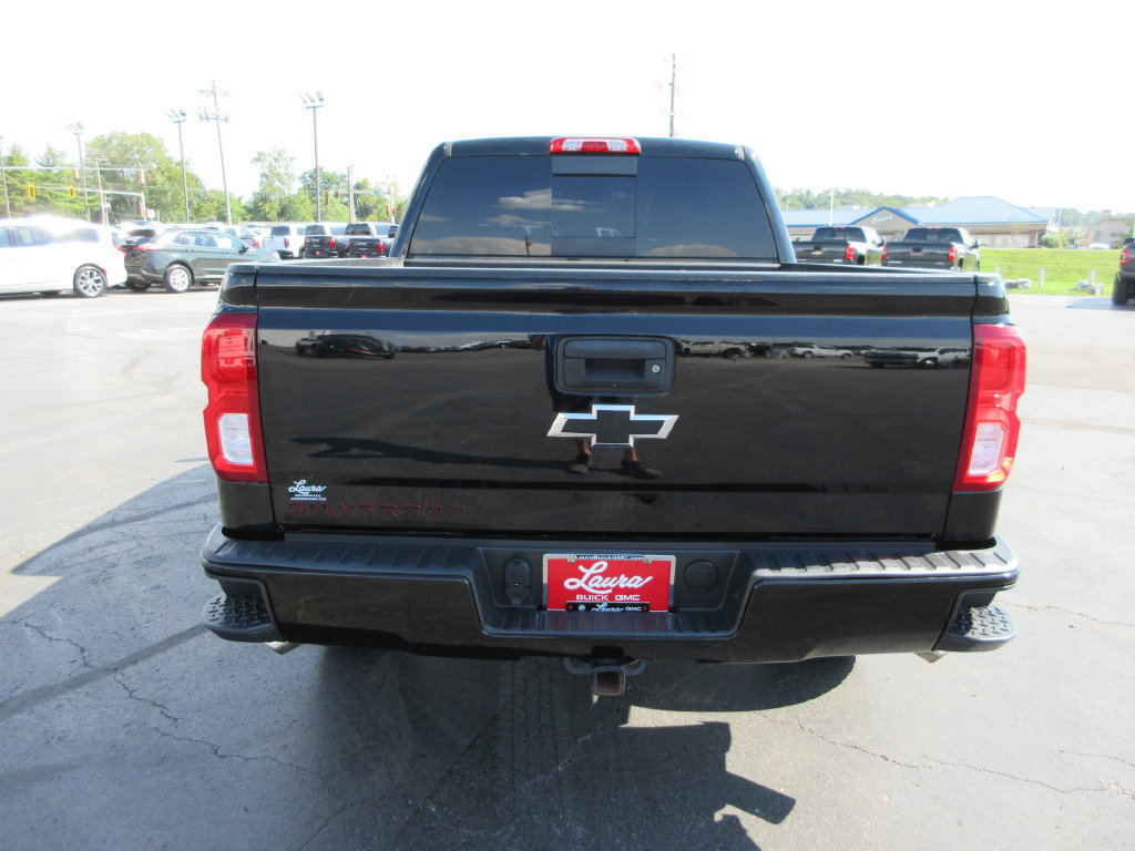 Used 2018 Chevrolet Silverado 1500 LTZ Z71 w/ Redline Edition AWD/4WD image 6