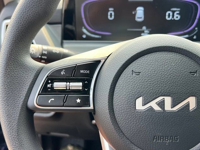 Used 2026 Kia Seltos LX AWD/4WD image 21