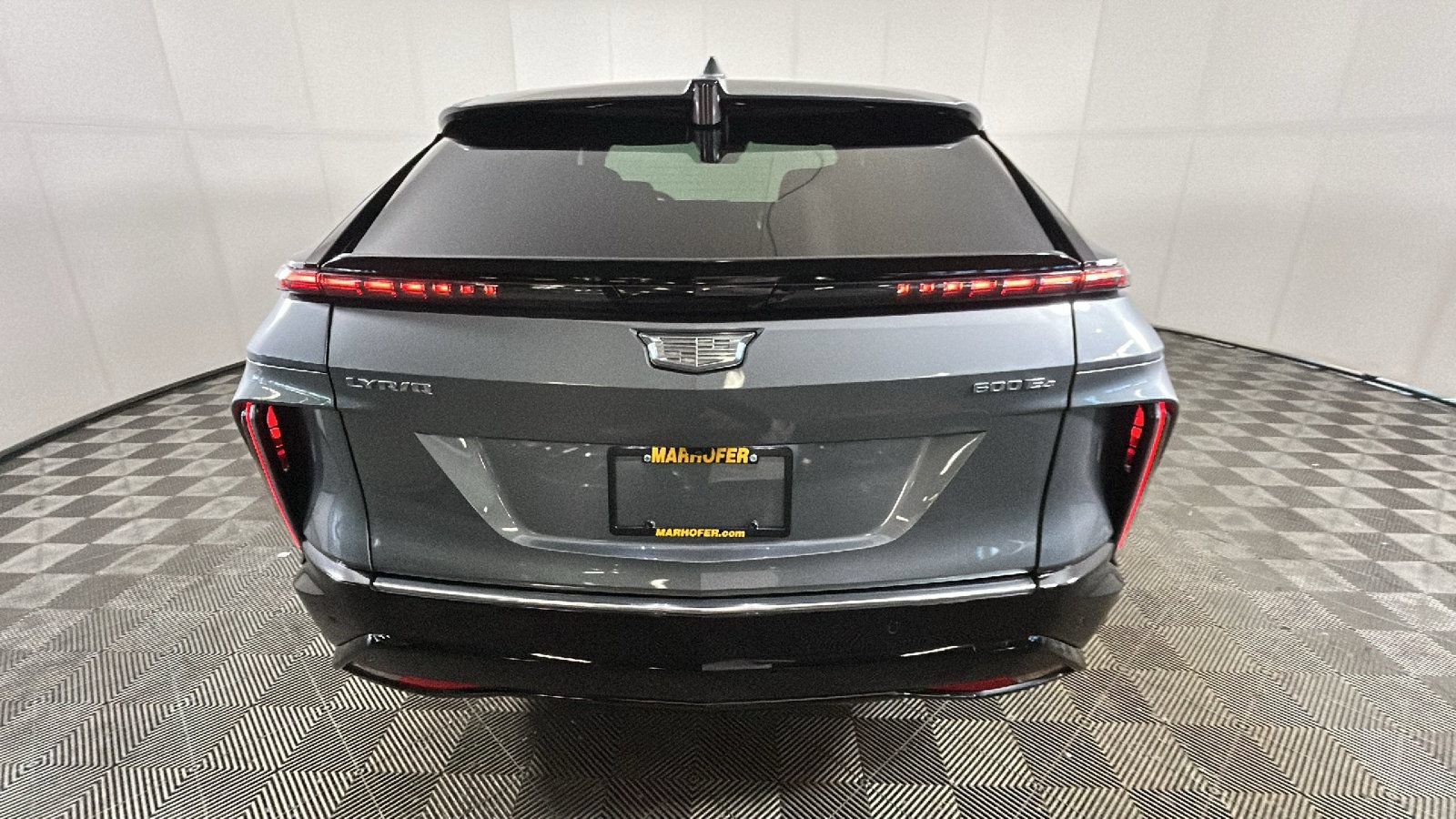 Used 2023 Cadillac Lyriq AWD image 4
