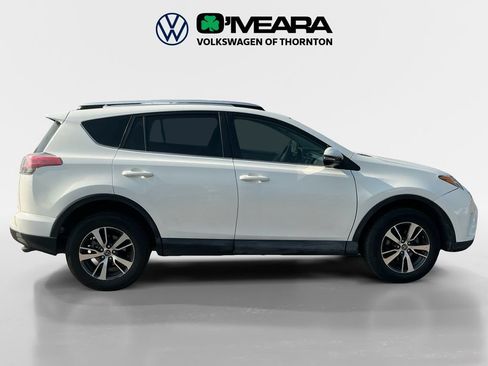 Used 2016 Toyota RAV4 XLE AWD/4WD image 6