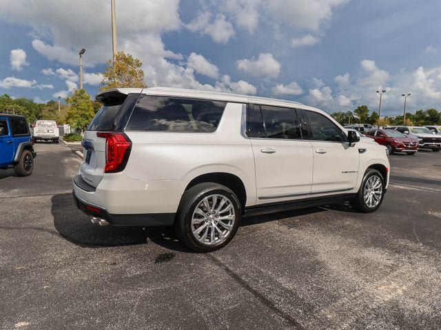 Used 2022 GMC Yukon XL Denali RWD image 10