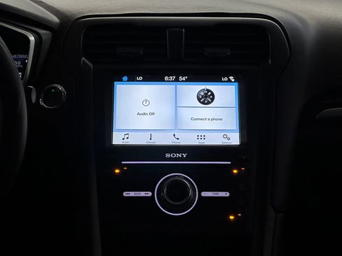 Used 2017 Ford Fusion Titanium image 36