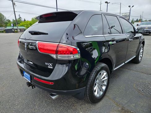 Used 2011 Lincoln MKX AWD w/ 101A Rapid Spec Order Code image 5
