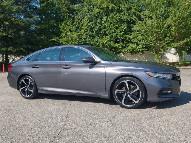Used 2019 Honda Accord Sport image 2