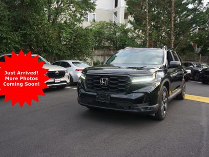 Used 2025 Honda Pilot Sport