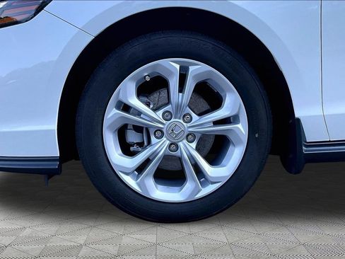 Certified 2025 Honda Accord LX image 21