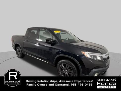 Used 2019 Honda Ridgeline Sport image 2