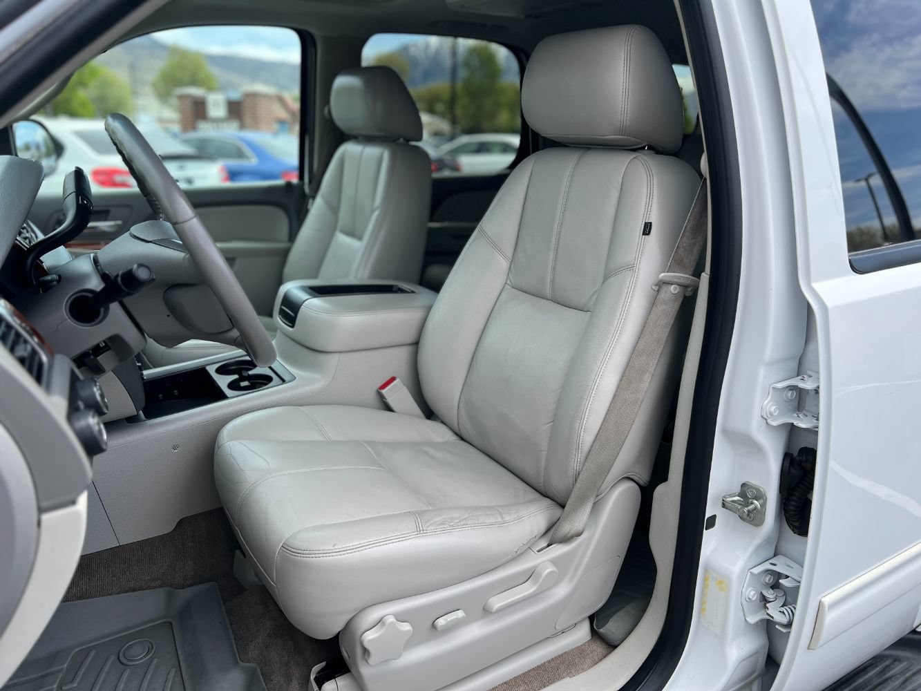 Used 2012 Chevrolet Tahoe 4WD Hybrid image 20