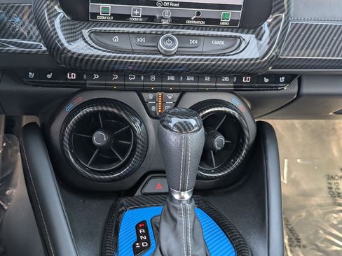 Used 2018 Chevrolet Camaro SS w/ LPO, Ground Effects Package RWD image 22