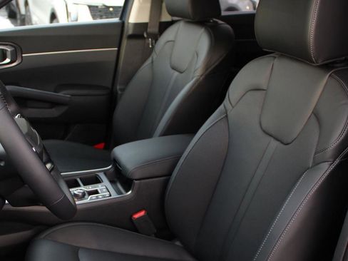 New 2026 Kia Sorento S image 15