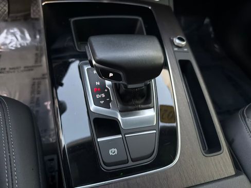 Used 2022 Audi Q5 2.0T Premium image 25