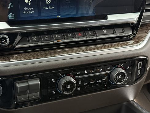 New 2026 Chevrolet Silverado 3500 LT w/ Texas Edition image 18