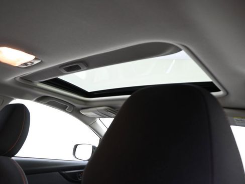 Certified 2023 Subaru Crosstrek 2.0i Premium image 17